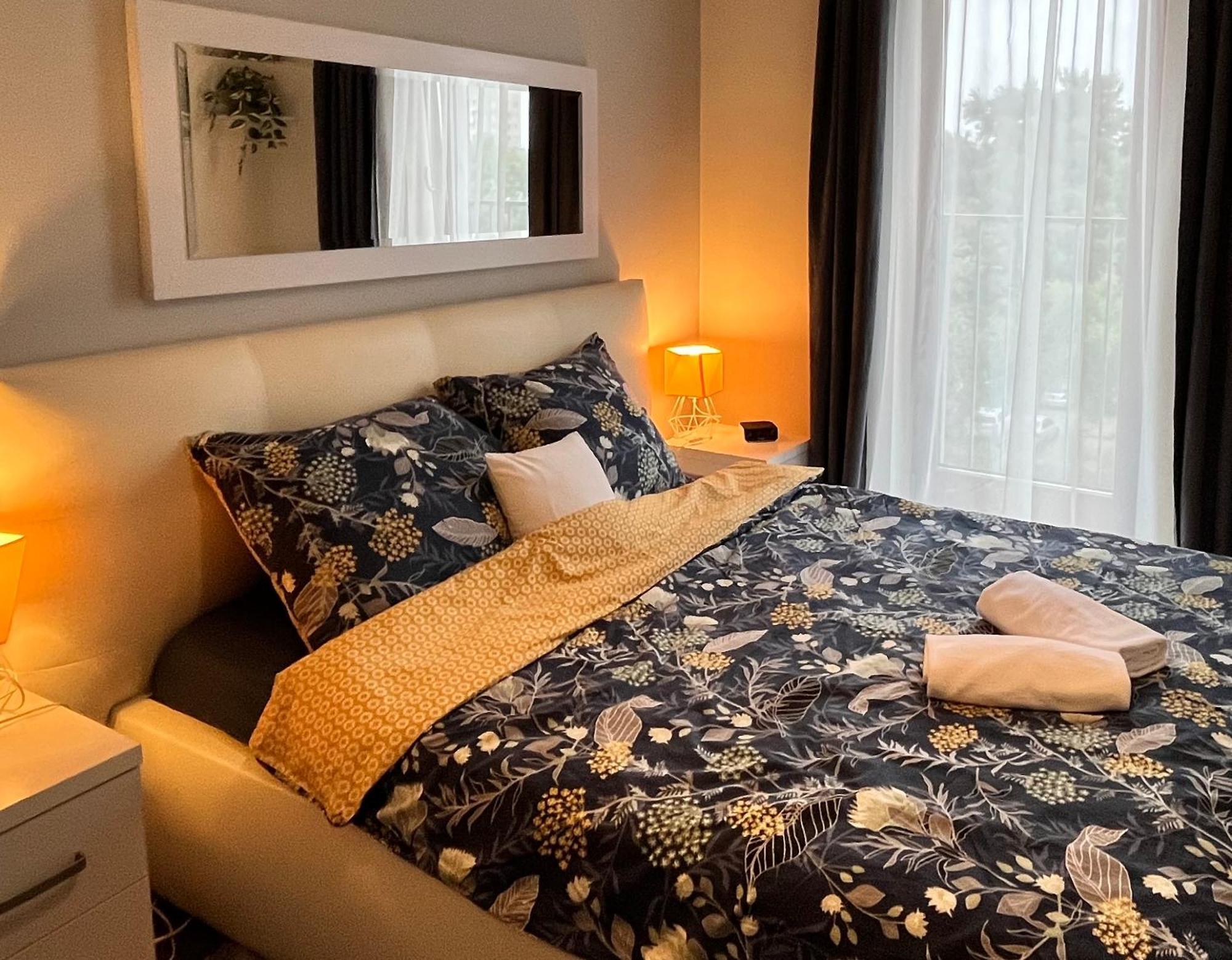 Cracow Stay Premium Apartments Free Parking - 3 X Room - 3 X Aircondition Krakow Dış mekan fotoğraf