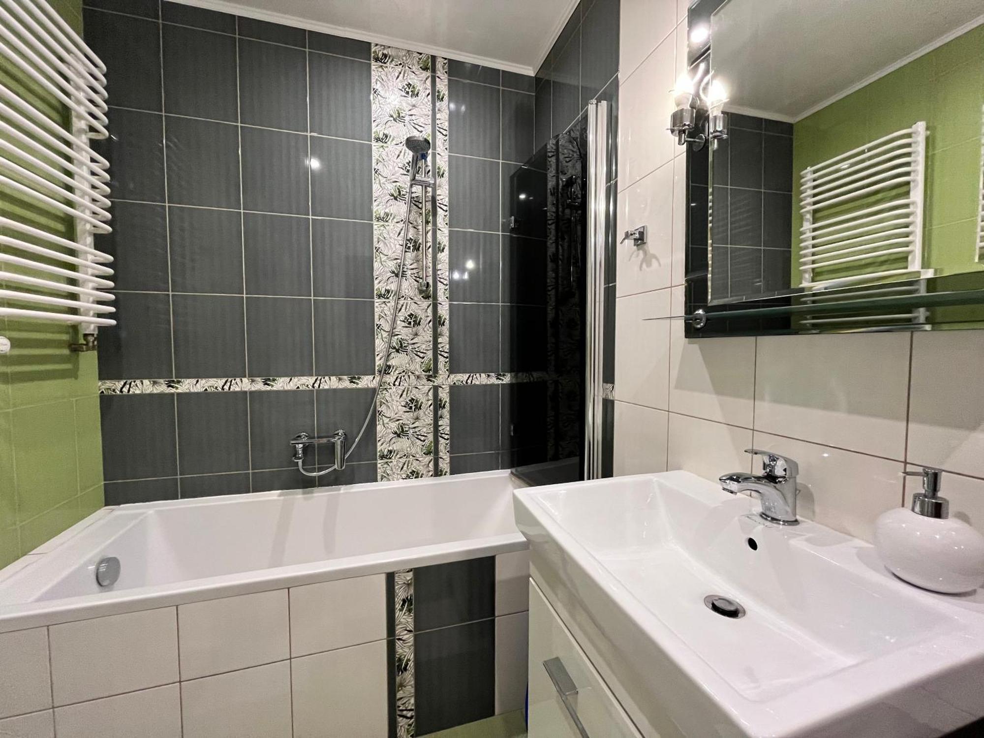 Cracow Stay Premium Apartments Free Parking - 3 X Room - 3 X Aircondition Krakow Dış mekan fotoğraf